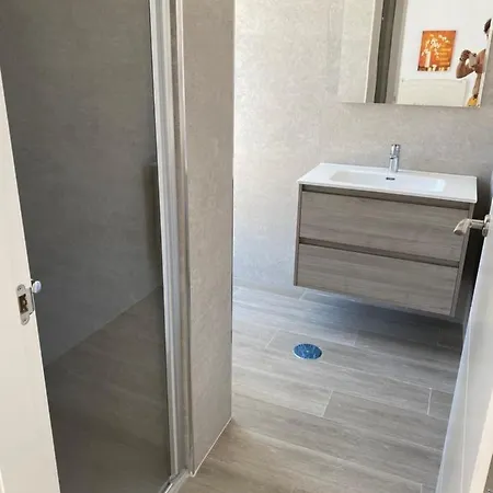 Villa Capistrano Blue Casa 6 *